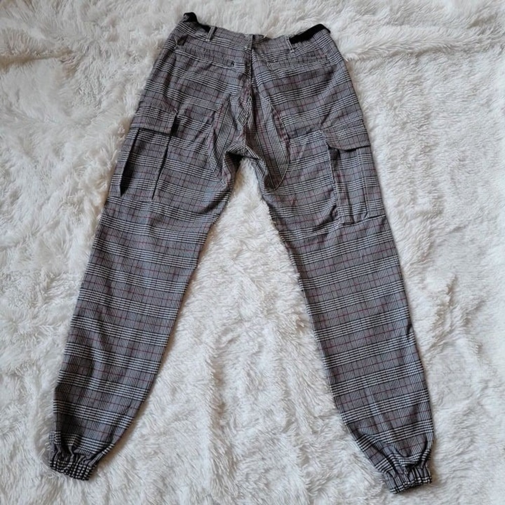 Dolls Kill Poster Girl Plaid Cargo Pants With Elastic Cuffs -S - Picture 4 of 9